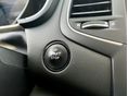RENAULT MEGANE 2018/10 - 27