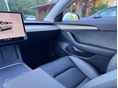 TESLA MODEL 3 2022/12 - 27