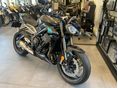 TRIUMPH STREET TRIPLE 2026/9 - 1