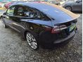 TESLA MODEL 3 2019/3 - 4