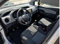 TOYOTA YARIS 2016/7 - 17