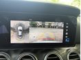 MERCEDES-BENZ E 220 2021/5 - 12