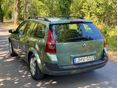 RENAULT MEGANE 2004/9 - 6