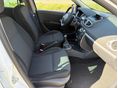 RENAULT CLIO 2012/7 - 8