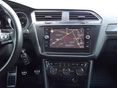 VOLKSWAGEN TIGUAN 2018/4 - 9