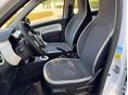 RENAULT TWINGO 2022/6 - 8