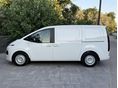 HYUNDAI H-1 2022/9 - 6
