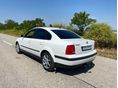 VOLKSWAGEN PASSAT 1999/1 - 3