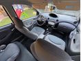 TOYOTA YARIS 2004/6 - 5