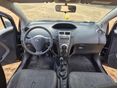 TOYOTA YARIS 2009/12 - 5