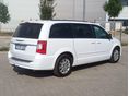 CHRYSLER TOWN & COUNTRY 2016/7 - 3
