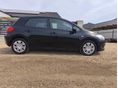 TOYOTA AURIS 2009/10 - 5