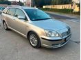 TOYOTA AVENSIS Wagon 2.2 DCAT Sol