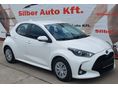 TOYOTA YARIS 1.5 Hybrid Active e-CVT KÖVETŐ RADAR. SÁVTARTÓ. KAMERA