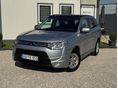 MITSUBISHI OUTLANDER 2013/11 - 3