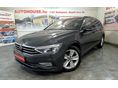 VOLKSWAGEN PASSAT Variant 2.0 TDI SCR Business 4Motion DSG 5.500.000 + ÁFA! NAVI! CARPLAY! LED! GESZTUSVEZÉRLÉS! PARKASSIST! ÜLÉSFŰTÉS!