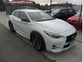 INFINITI Q30 2016/7 - 6