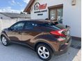 TOYOTA C-HR 2017/5 - 6