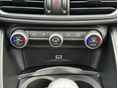 ALFA ROMEO GIULIA 2020/7 - 25