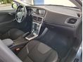 VOLVO V40 2018 - 9