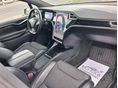 TESLA MODEL X 2017/12 - 9