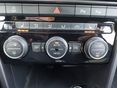 VOLKSWAGEN T-ROC 2020/10 - 25