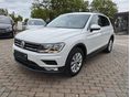VOLKSWAGEN TIGUAN 2.0 TDI BMT SCR Comfortline Sávtartó. Távolságtartó. Webastó Távirányítós allófütés. vonóhorog. Kulcs nél. i