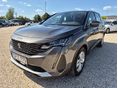PEUGEOT 5008 1.2 PureTech Active Pack EAT8 (7 személyes ) / MAGYARORSZÁGI / 1 TULAJ / SZERVÍZKÖNYV / GARANCIA /