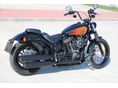 HARLEY-DAVIDSON STREET BOB 2021/6 - 10