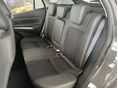 ISOFIX RENDSZER + OSZTOTTAN DÖNTHETŐ HÁTSÓ ÜLÉSSOR