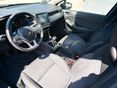 RENAULT CLIO 2023/6 - 9