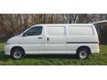 TOYOTA HIACE 2011/3 - 4