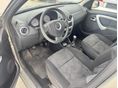 DACIA SANDERO 2010/1 - 6