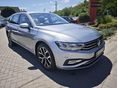 VOLKSWAGEN PASSAT 2023/10 - 2