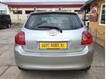 TOYOTA AURIS 2007/9 - 5