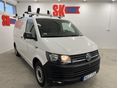 VOLKSWAGEN TRANSPORTER T6 2.0 TDi BMT 4Motion RT 3% THM KAVOSZ lízing.Bott raktér szekrény! Magyar! Első tul.! Garancia! Vezetett