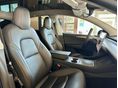 TESLA MODEL Y 2022/3 - 12