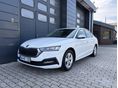 SKODA OCTAVIA 2.0 TDI SCR Ambition SZERVIZKÖNYV / 1.TULAJ / MAGYARORSZÁG-i / ÁFAs / 71eKm / LED / 2x PARKRADAR