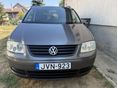 VOLKSWAGEN TOURAN 1.6 Trendline