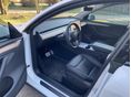 TESLA MODEL Y 2022/12 - 5