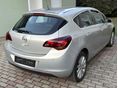OPEL ASTRA J 2010/7 - 5