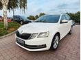SKODA OCTAVIA 1.6 CR TDI Style Kormányfűtés távolságtartó tempomat - el csomagtérajtó