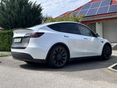 TESLA MODEL Y 2023/4 - 6