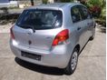 TOYOTA YARIS 2009/10 - 3