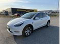 TESLA MODEL Y Long Range AWD (Automata) Levehető vonóhorog. Téli-nyári kerékgarnitúra. Sérülésmentes. Garancia