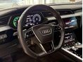 AUDI E-TRON 2022/7 - 8