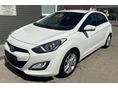 HYUNDAI I30 1.4i Comfort 2 kulcs. navigáció. szervizkönyv. ülés/kormányfűtés