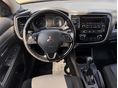 MITSUBISHI OUTLANDER 2016/3 - 5
