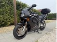 HONDA VFR 750 F Blackberry Edition