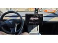 TESLA MODEL Y 2022 - 10